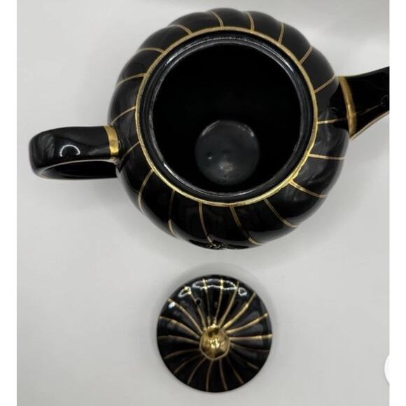 Vintage Ceramic Sadler England Teapot Black Gold Swirl Accent #1745 - Picture 5 of 6